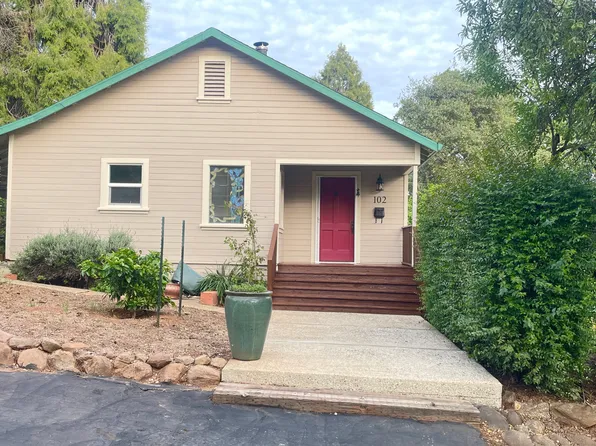 102 Cedar St, Auburn, CA 95603