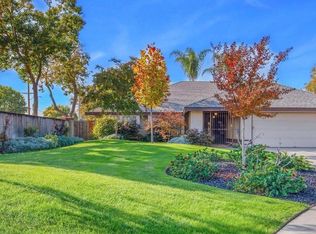 619 N Crenshaw Ct, Visalia, CA 93291