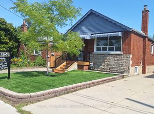 113 Lankin Blvd, Toronto, ON M4J 4X2