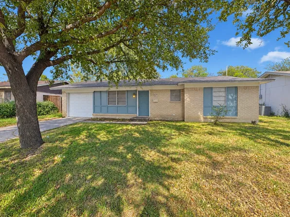 2418 Fulton Dr, Mesquite, TX 75150