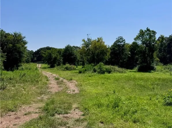 17725 175th Ave, Spiro, OK 74959