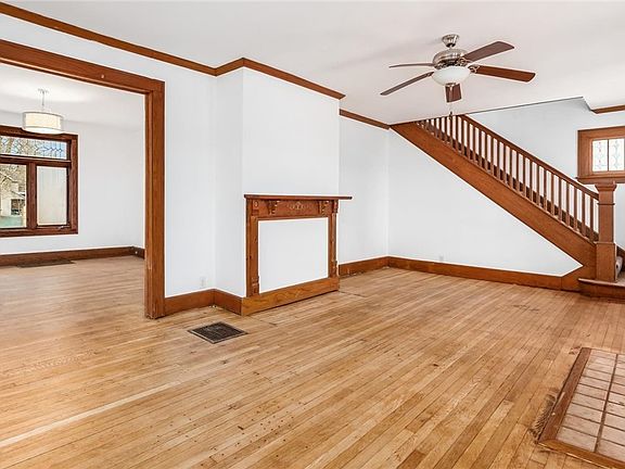 4th image of 1421 Jewett Dr