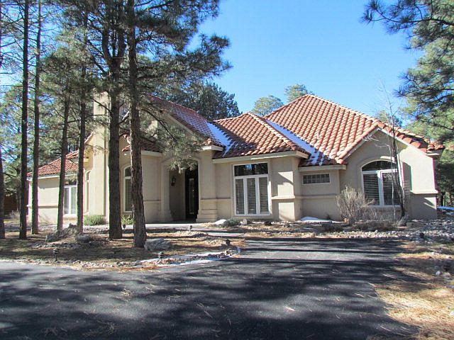 1st image of 135 Deer Park Dr
