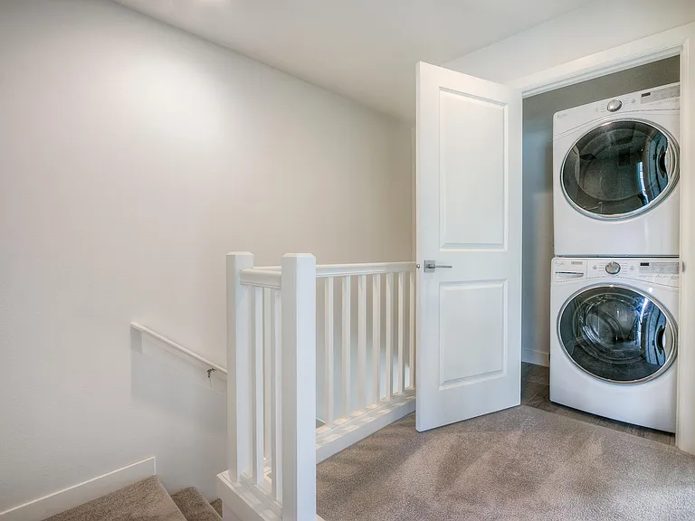 23804 SE 45th Pl — Photo 16