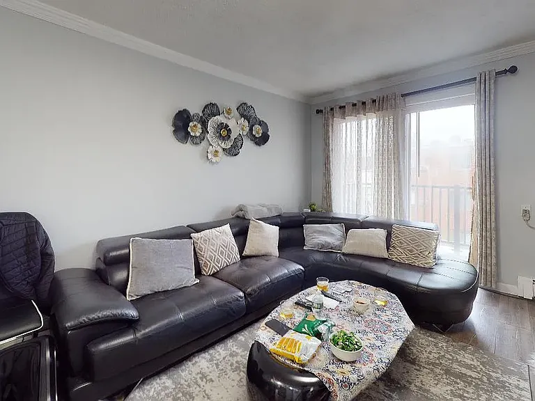400 Governors Dr #39 — Photo 5
