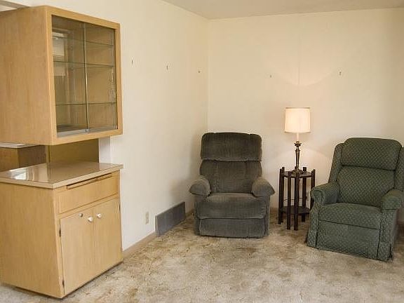 5th image of 7100 W Tripoli Ave