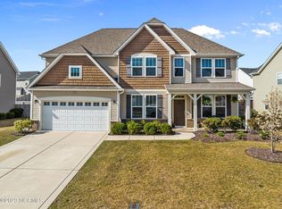 301 Stonebriar Ave, Raeford, NC 28376