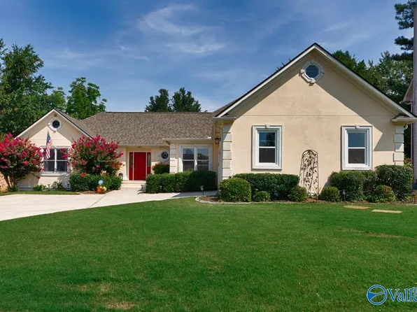 1105 Chesterfield Rd SE, Huntsville, AL 35803