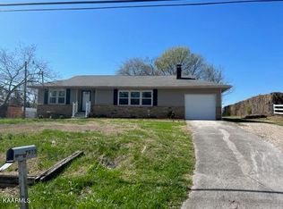 7913 Powell Heights Rd, Powell, TN 37849
