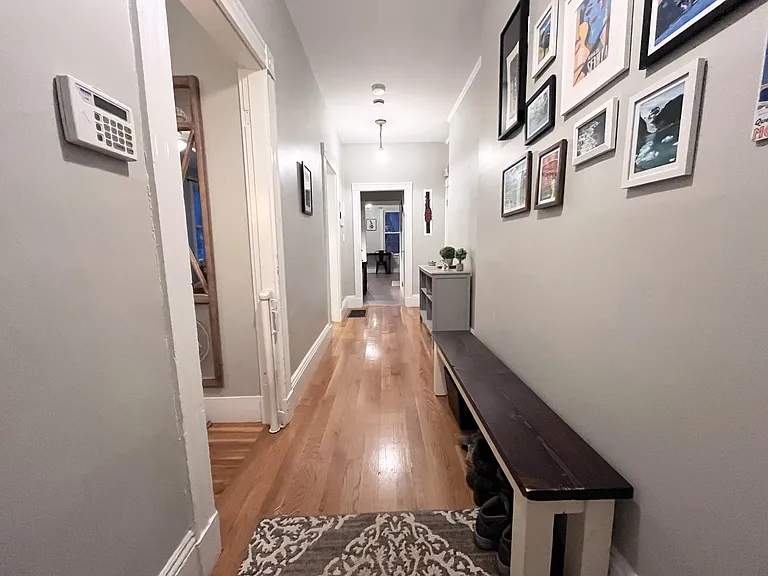 19 Marshall St #1 — Photo 5