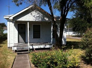 3025 Retta St, Houston, TX 77026