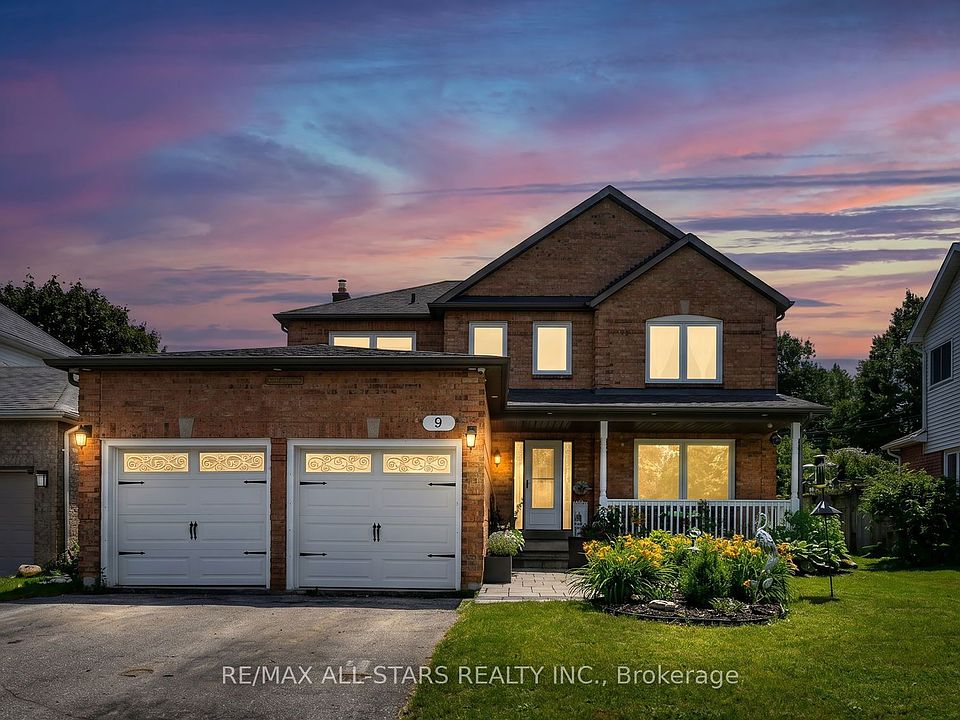 1st image of 9 Fontaine Dr
