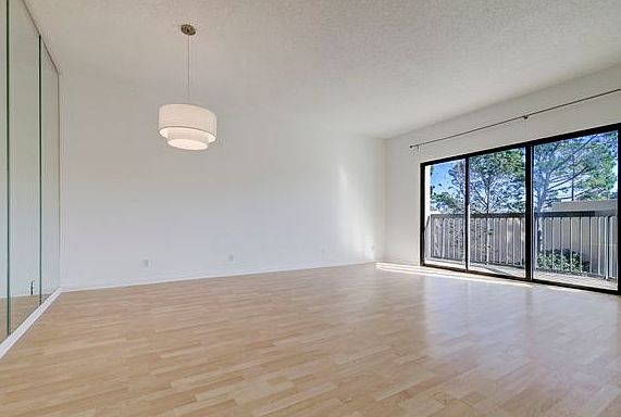 4th image of 661 Bering Dr #110.7