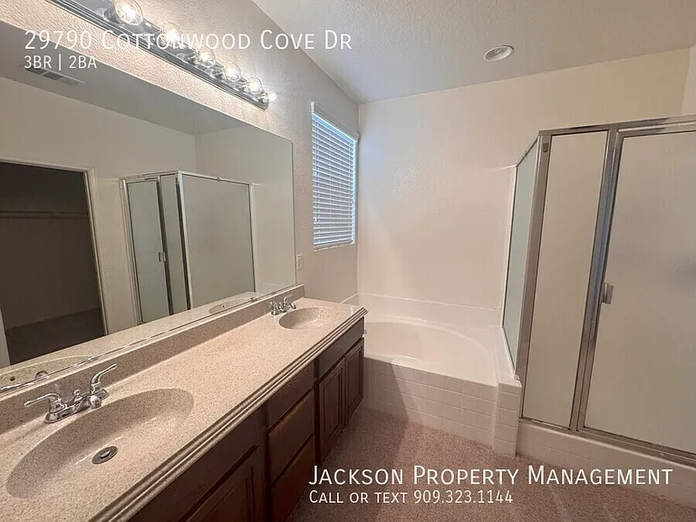 29790 Cottonwood Cove Dr — Photo 18