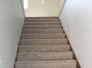 1176 Red Hill Rd APT 204, Parkersburg, WV 26104