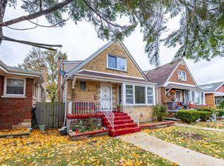 3754 W 69th St, Chicago, IL 60629