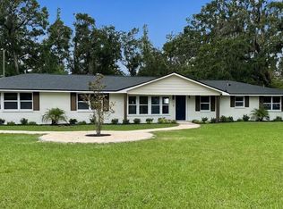 2933 Stearns Rd, Valrico, FL 33596