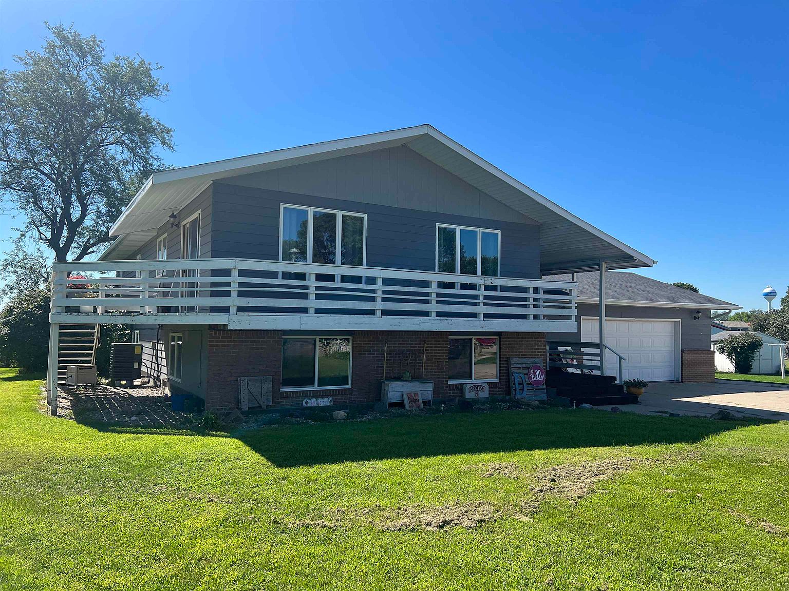 6 Centennial Dr, Gibbon, NE 68840 MLS 20231002 Zillow