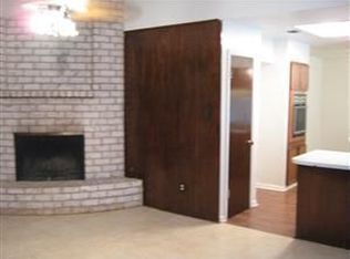 11222 Sharpview Dr, Houston, TX 77072