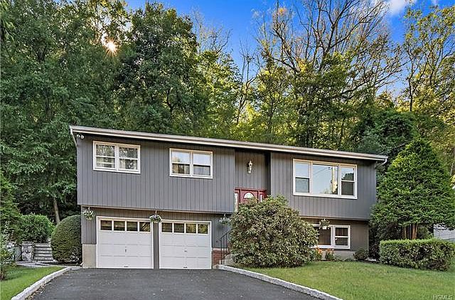 1st image of 75 Wharton Dr