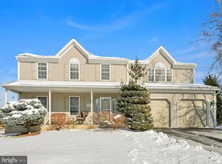 3301 Wyoming Dr N, Sinking Spring, PA 19608