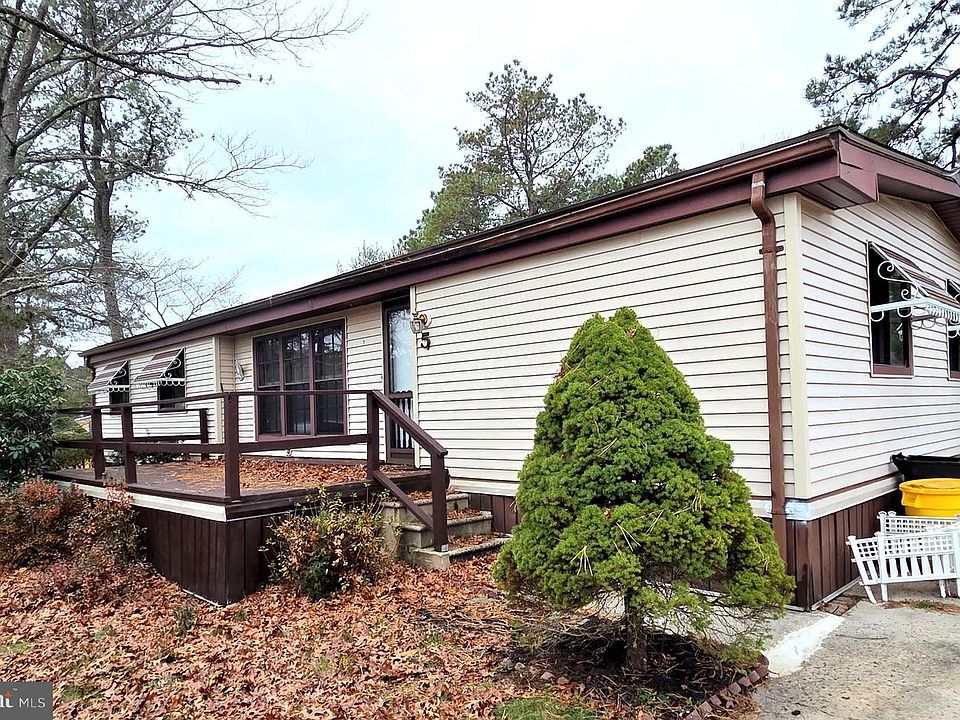1st image of 5 Susan Dr