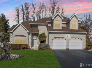 14 Daniel Pl, Matawan, NJ 07747