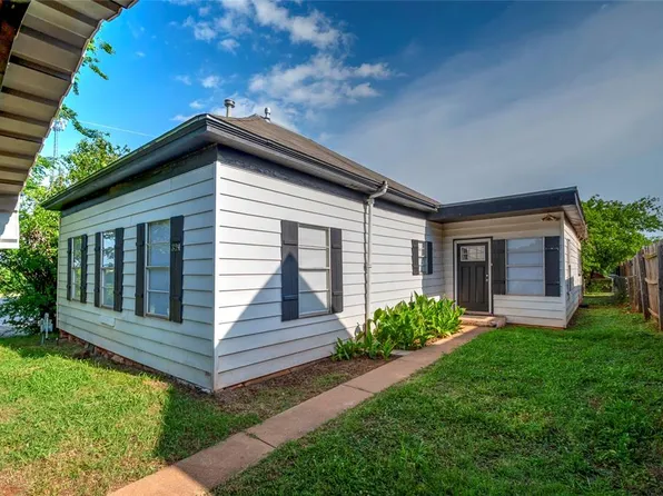 324 W 5th St, Chandler, OK 74834