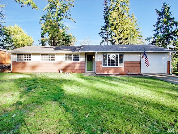 2nd image of 1218 Wynoochee Pl NE
