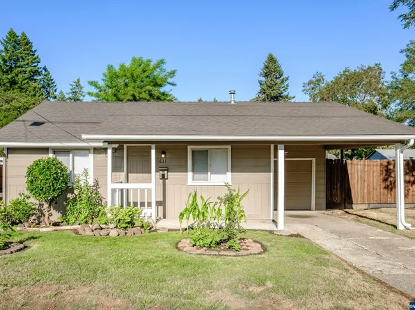 631 9th Ave, Sweet Home, OR 97386
