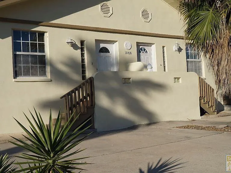 108 E Kingfish St #A — Photo 1