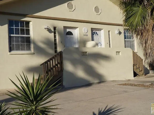 108 E Kingfish St #A, South Padre Island, TX 78597