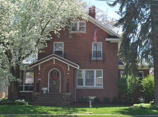 1249 W Lincoln Blvd, Freeport, IL 61032