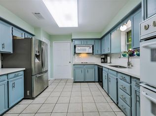 616 N Carolina Park, Conroe, TX 77302