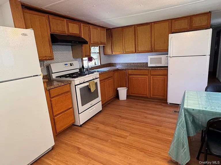 23 Daisy Dr — Photo 7