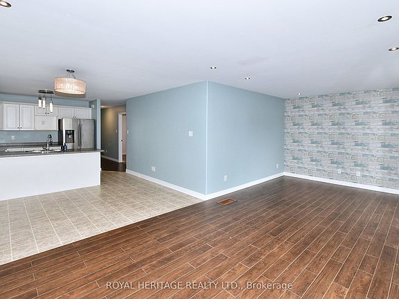 4th image of 358 Middlefield Rd