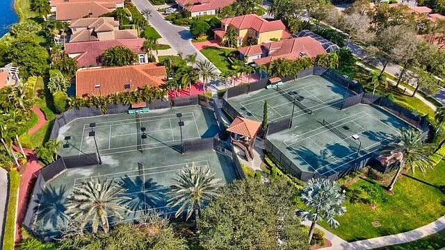 20710 NW 29th Ave — Photo 70