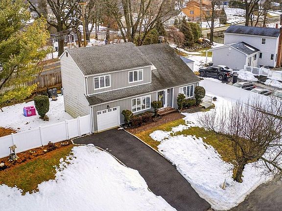 2nd image of 111 Aspen Road