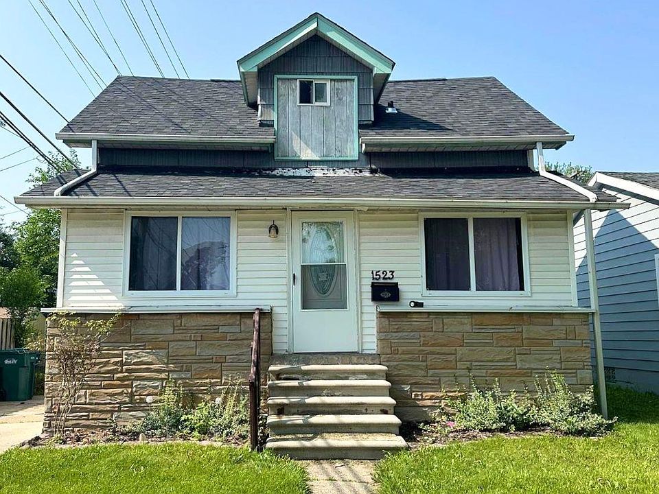 1st image of 1523 Paris Ave