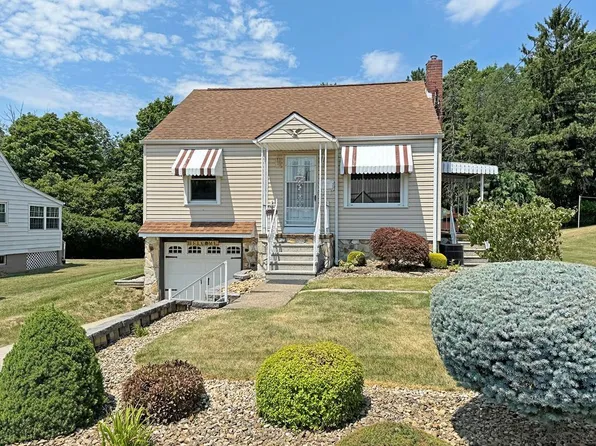 878 Leisure Ave, Johnstown, PA 15904