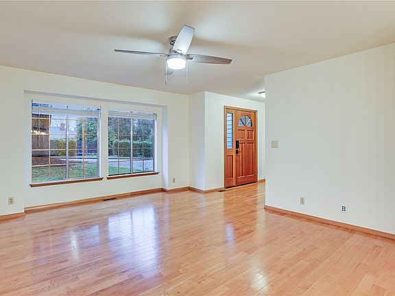 4th image of 14026 55th Avenue S