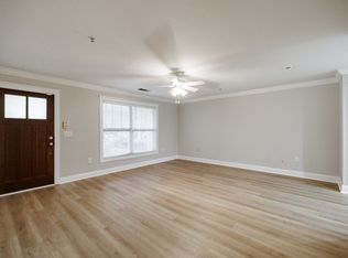 490 Barnett Shoals Rd #C306, Athens, GA 30605