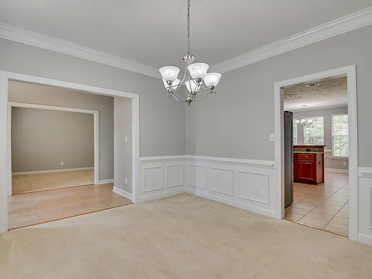 158 Kenilworth Dr — Photo 21