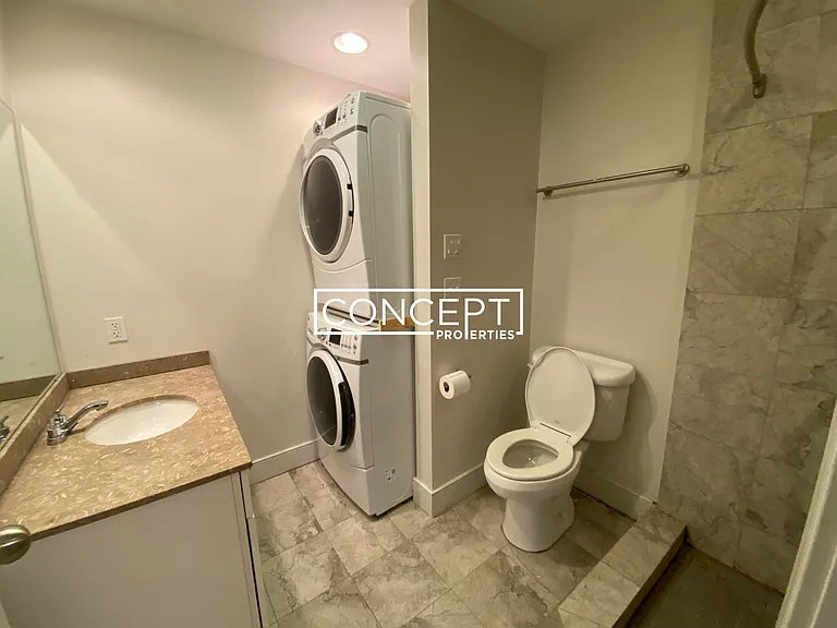 110A 2nd St #112 — Photo 11