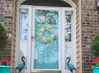 1375 Spinnaker Dr, Port Washington, WI 53074