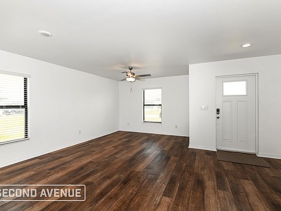 5th image of 1818 NE 23rd Ave