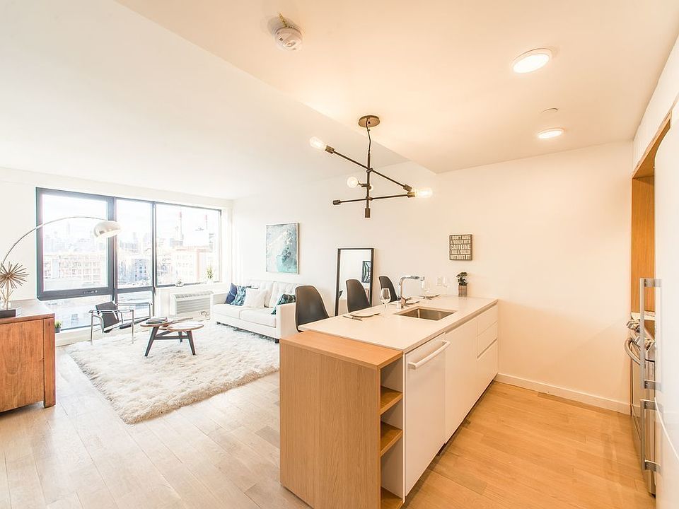 1st image of 4115 23rd St APT 9F
