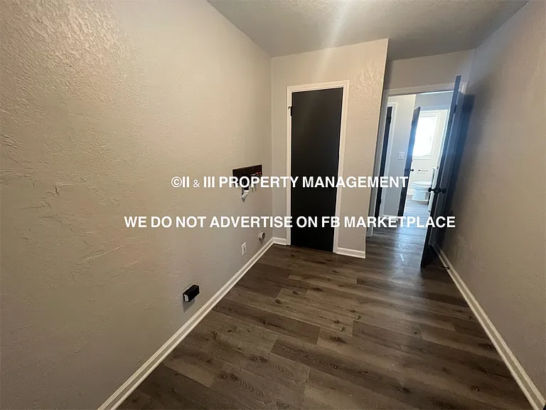 488 N Neconi Ave — Photo 12