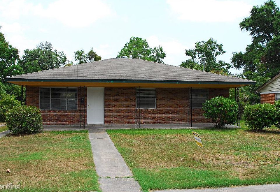 1st image of 618 Anniston Ave