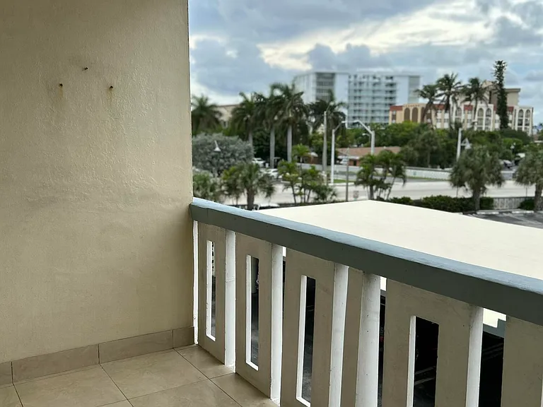305 N Pompano Beach Blvd #205 — Photo 10
